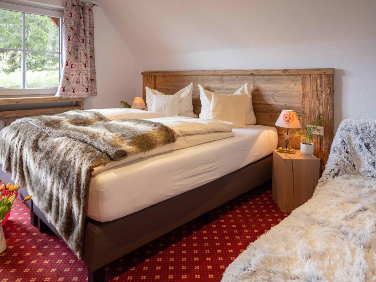 Hotel & Restaurant Gruener Baum - Die Gruene Oase Am Feldberg 외부 사진